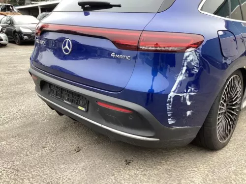 Achterbumper-8411496