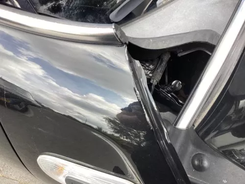 Scherm rechts-voor-8316901