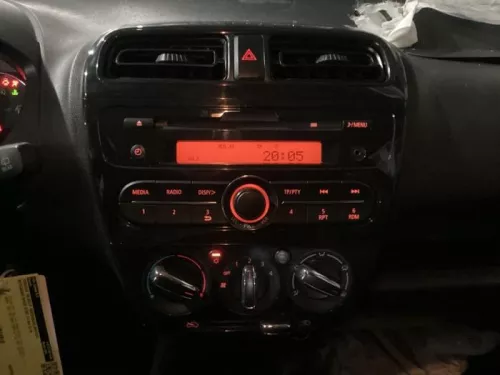 Radio CD Speler-8300567