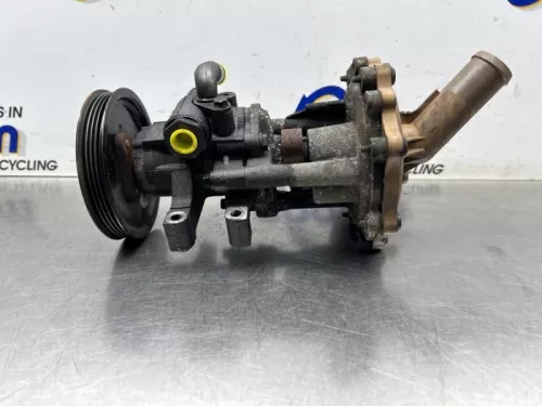 Stuurbekrachtiging Pomp-8391078