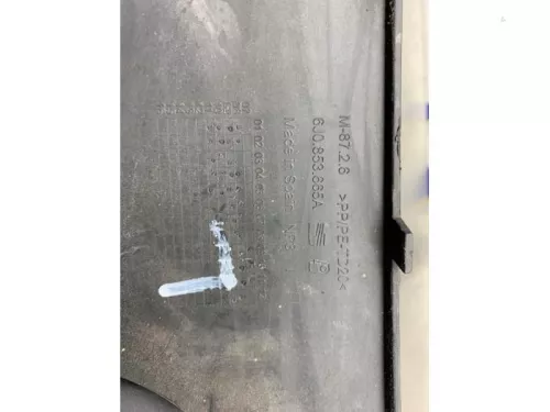 Bumper Rooster-8099751 (21483410)