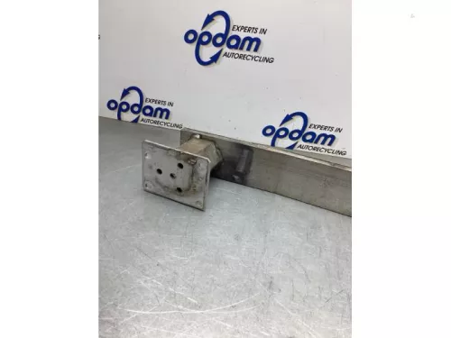 Bumperframe voor-8179213 (22563975)