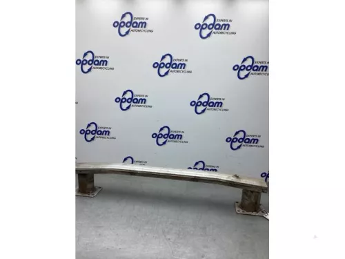 Bumperframe voor-8179213 (22563975)