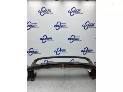 Bumperframe voor-8257224 (22560890)