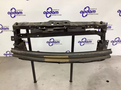 Bumperframe voor-8144201