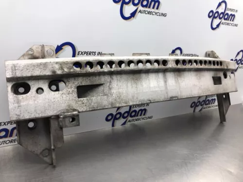 Bumperframe voor-8211680 (21213951)