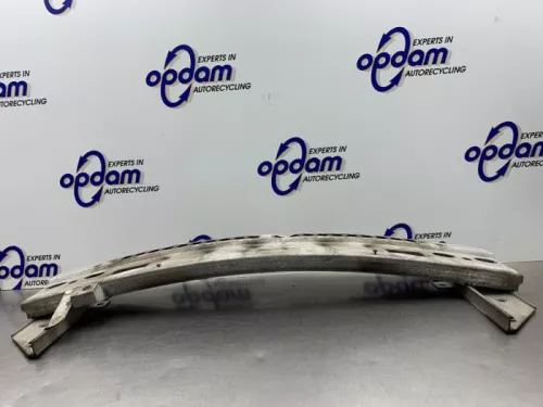 Bumperframe voor-8297811 (22393778)