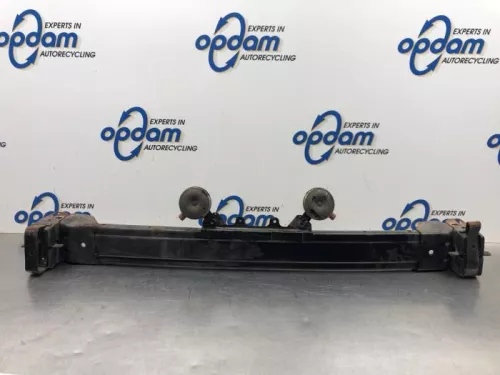Bumperframe voor-8082710