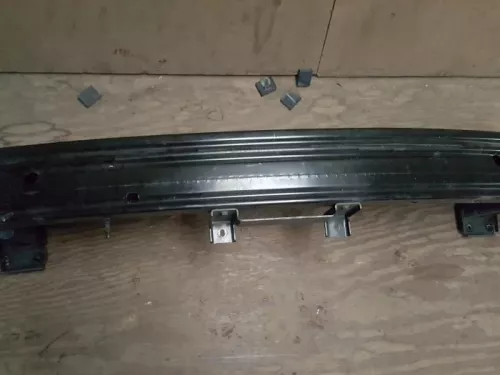 Bumperframe voor-7867805