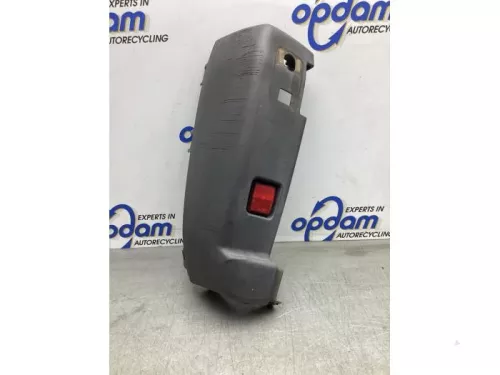 Bumperhoek links-achter-8105060