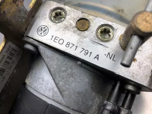 Cabriodak Motor-8181272 (21322042)