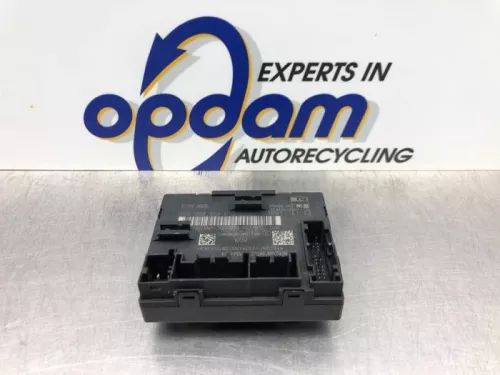 Centrale Deurvergrendelings Module-8203016 (21217728)
