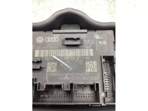 Centrale Deurvergrendelings Module-8154837 (21060577)
