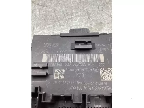 Centrale Deurvergrendelings Module-8162072 (21454460)