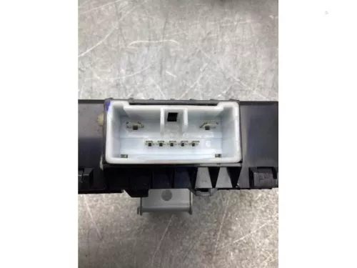 Computer Body Control-7940559 (18602727)