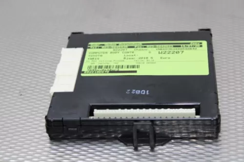 Computer Body Control-7879174 (13667848)