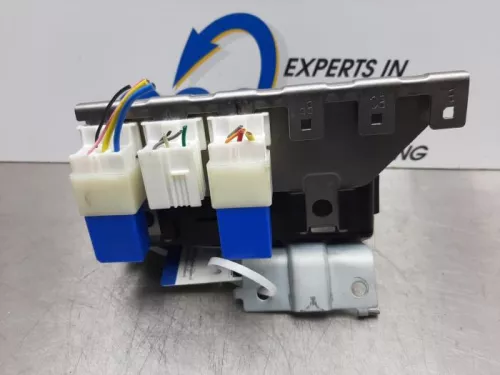 Computer Body Control-7589069 (15995078)