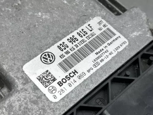 Computer Motormanagement-8252843 (21640961)