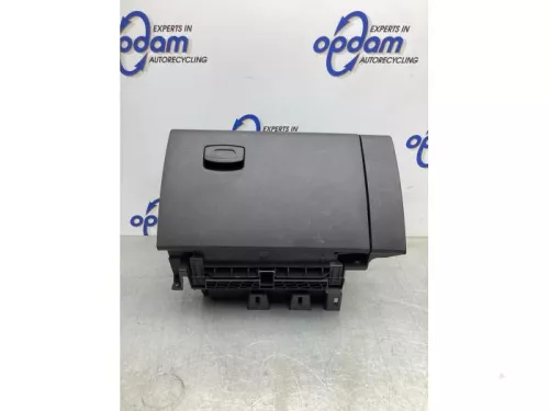 Dashboardkastje-7942250