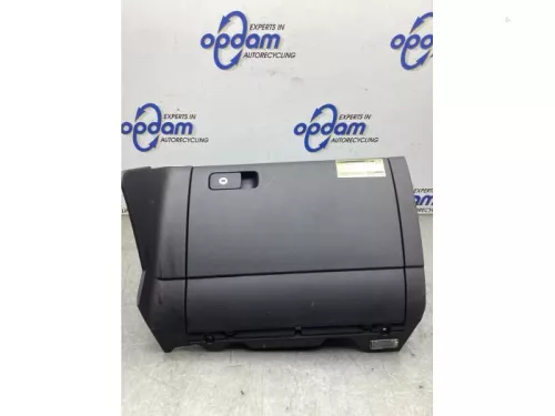 Dashboardkastje-8254635