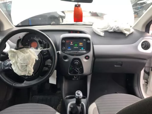 Dashboardkastje-8139102 (21019120)