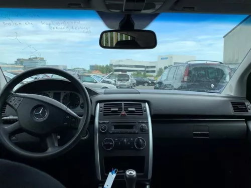 Dashboardkastje-8225158 (21150460)