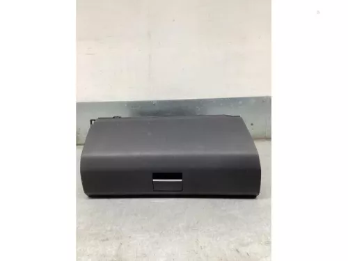 Dashboardkastje-8119411