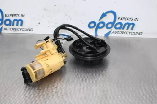 Dieselpomp-7845077 (15790919)