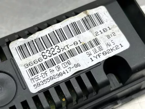 Display Interieur-8151114 (22447102)