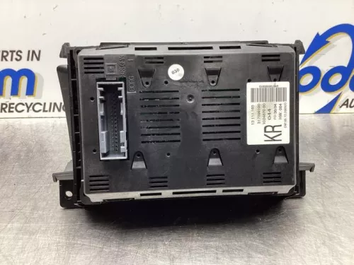 Display Interieur-7928793 (17716033)