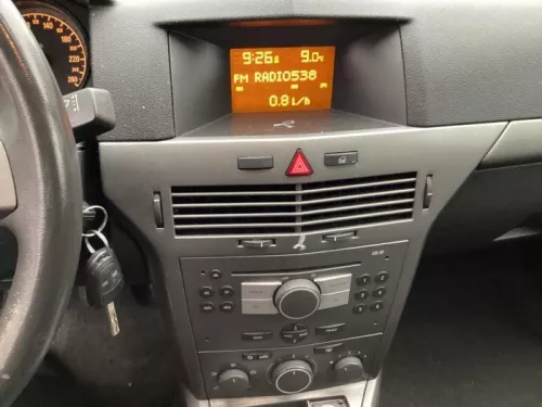 Display Interieur-7928793 (17716033)