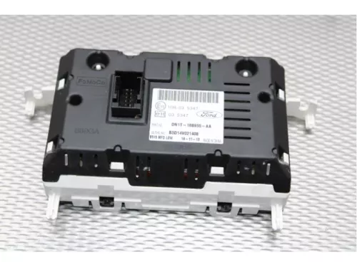 Display Interieur-7715223 (14046457)