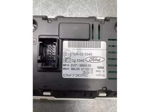 Display Interieur-8132281 (20926203)