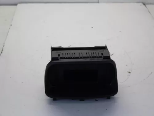 Display Interieur-7880654 (11529242)