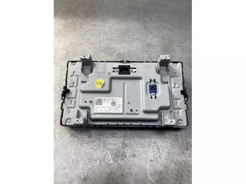 Display Multi Media regelunit-8136589 (21132713)