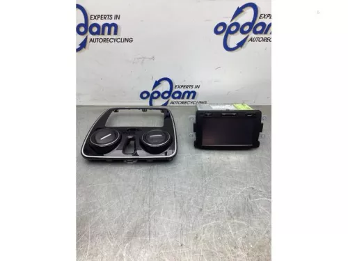 Display Multi Media regelunit-8152617 (21106983)