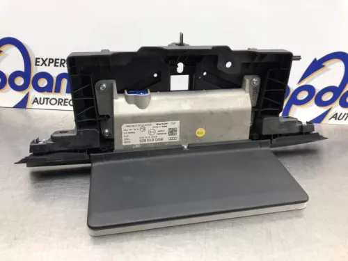 Display Multi Media regelunit-8081174 (19256822)