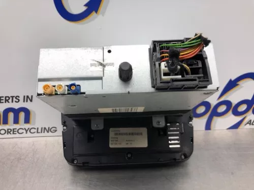 Display Multi Media regelunit-8136407 (20970617)