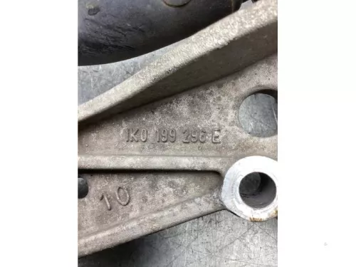 Draagarm onder rechts-voor-7845846 (18598247)