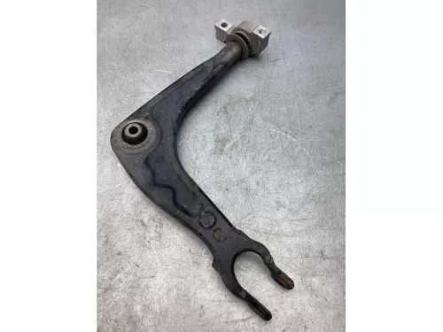 Draagarm onder rechts-voor-6902090 (17989963)