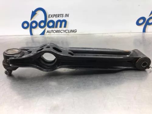 Draagarm onder rechts-voor-7845797 (17057819)