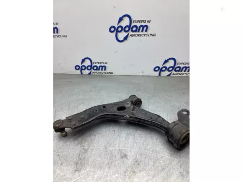 Draagarm onder rechts-voor-8068977 (22562071)