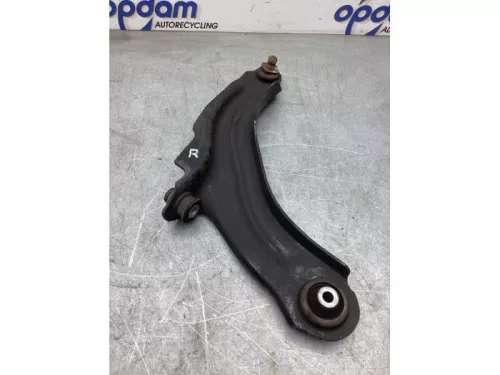 Draagarm onder rechts-voor-8129528