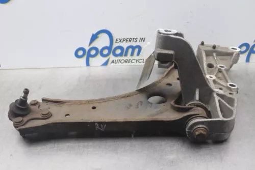 Draagarm onder rechts-voor-7863086 (15430135)
