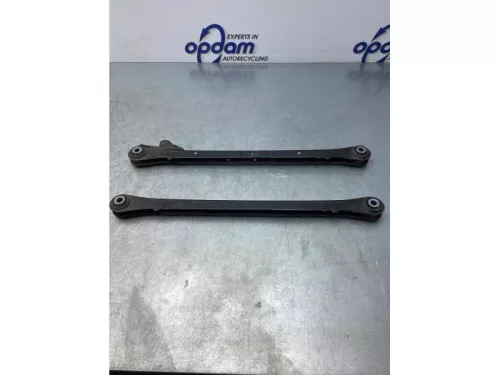 Draagarm rechts-achter-7857674 (17437702)
