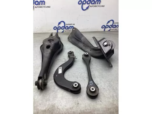 Draagarm rechts-achter-8190783
