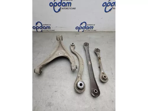 Draagarm rechts-achter-7868124 (22035019)