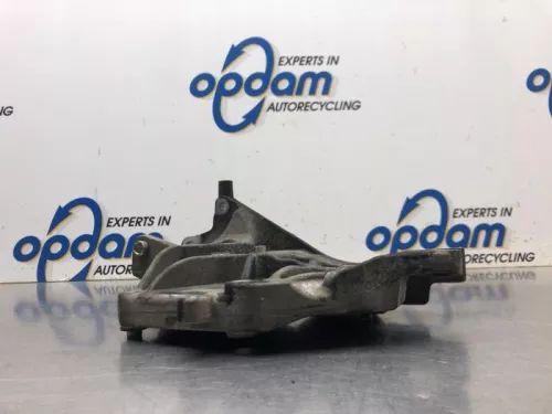 Dynamosteun onder-8072710 (20048535)