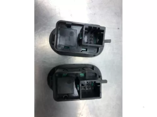 Elektrisch Raam Schakelaar-7742168 (16876586)