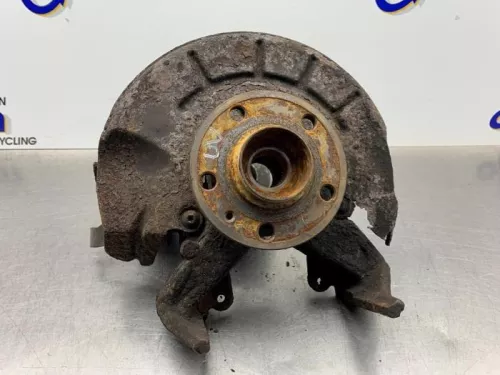 Fusee links-voor-8274417 (21898738)